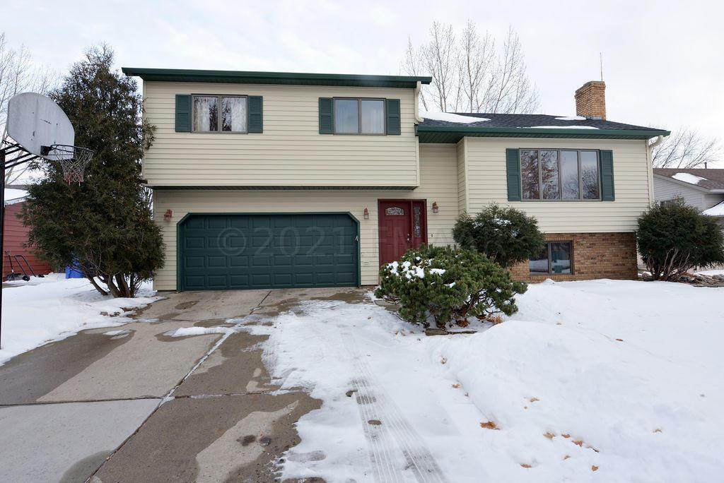 3932 15 Street - Photo 1