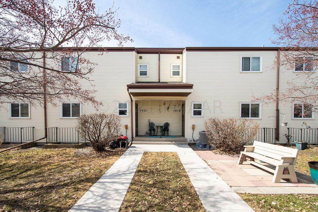 3019 18TH Street - Photo 1