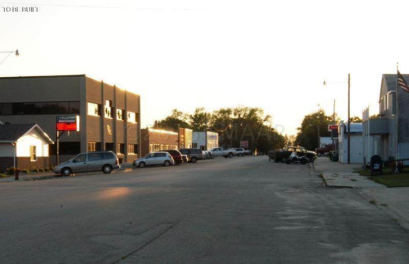 LT 6 BLK 2 Buck Alley - Photo 1