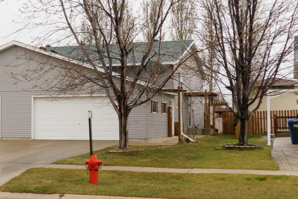 3322 30 Avenue - Photo 1