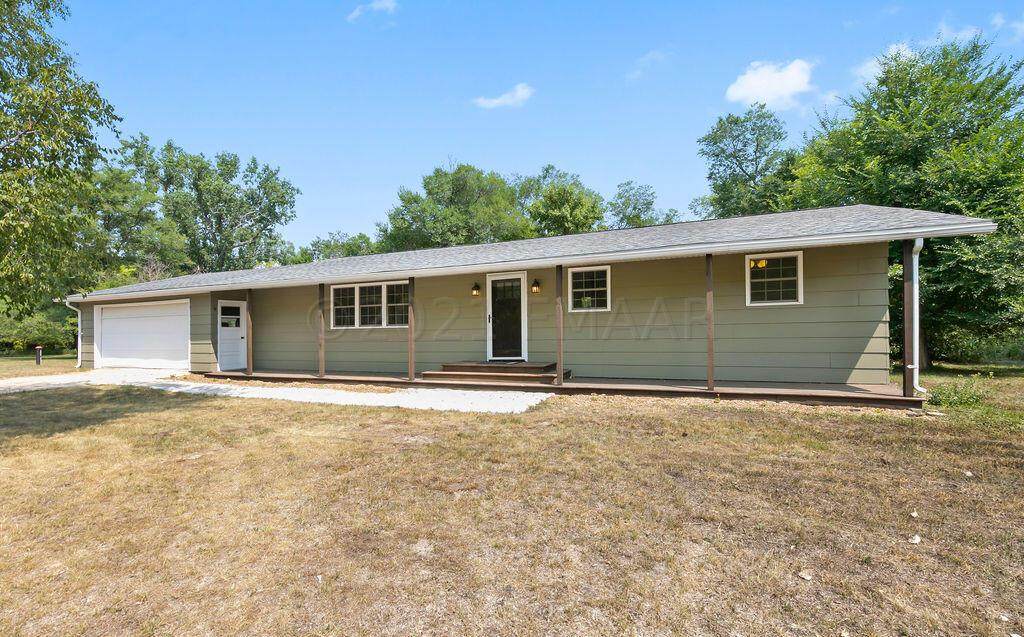 3138 100TH Avenue - Photo 1