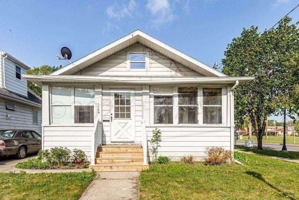 1148 9 Street - Photo 1