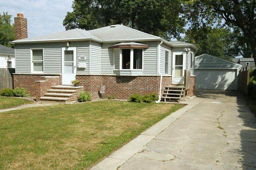 1806 N 4Th Street - Photo 1