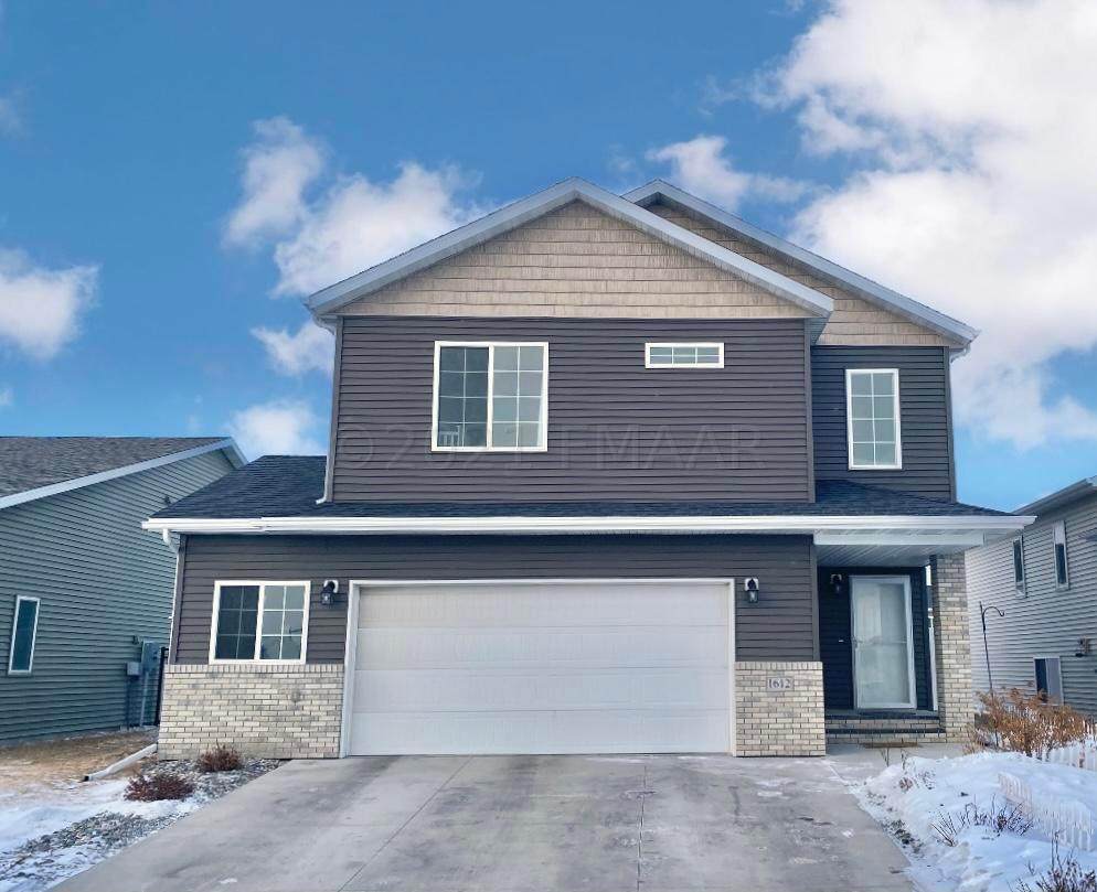 1612 44TH Avenue - Photo 1