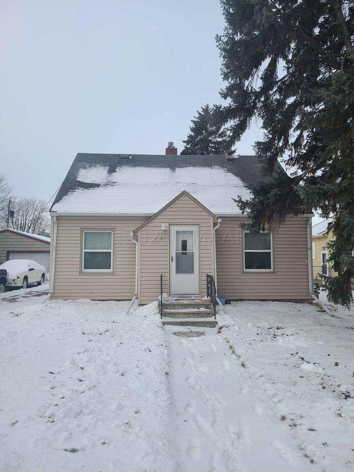 1426 Broadway - Photo 1