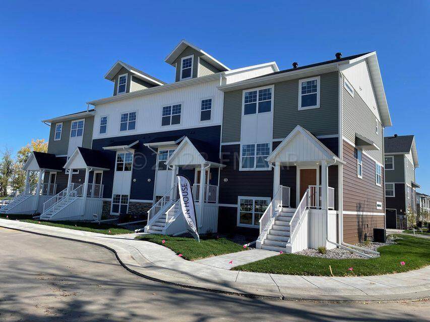 5839 41 Street - Photo 1