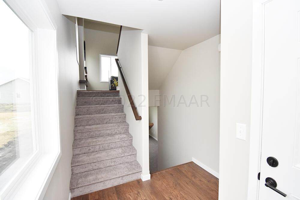 4990 37 Avenue - Photo 1