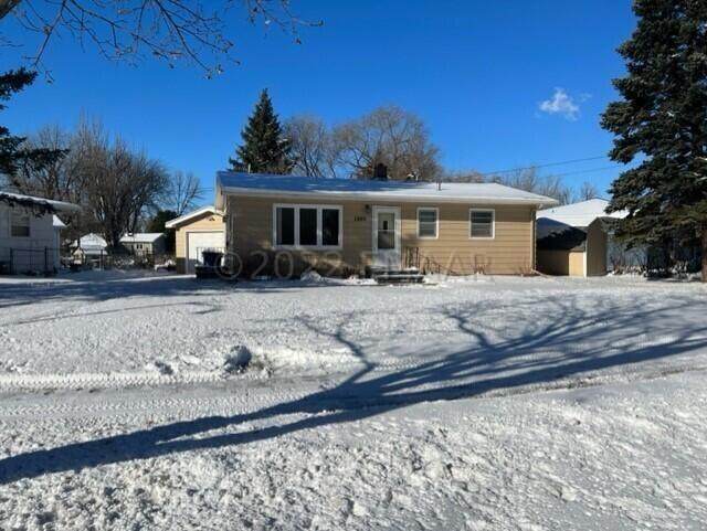 1005 20TH Street - Photo 1