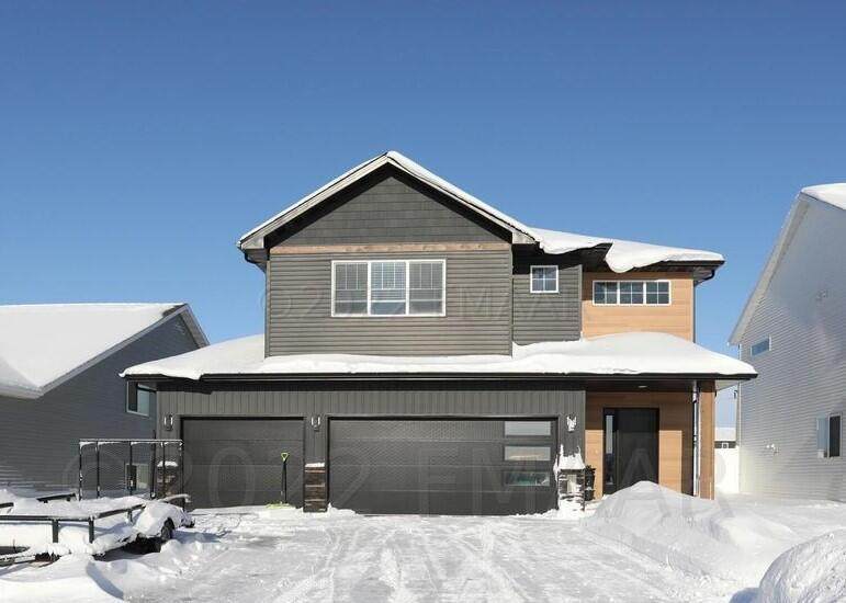 1042 Albert Drive - Photo 1