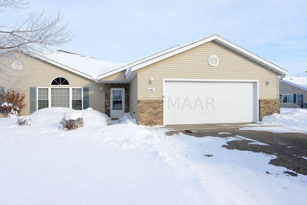 358 30TH Street - Photo 1