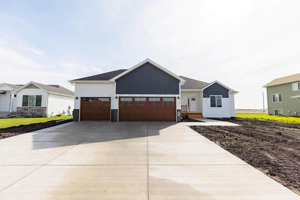 1504 75 Avenue - Photo 1