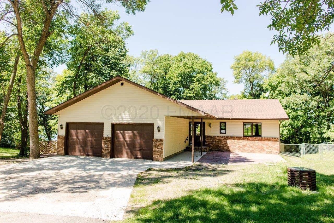 44453 Crystal Hills Drive - Photo 1