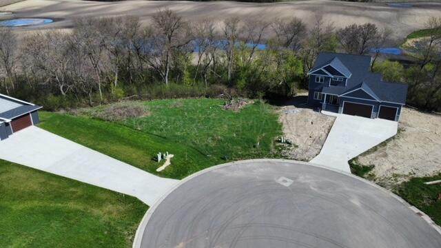 552 Leonard Street - Photo 1
