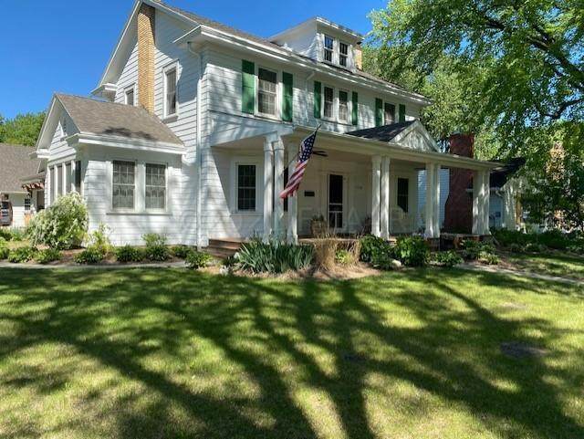 1110 Broadway - Photo 1