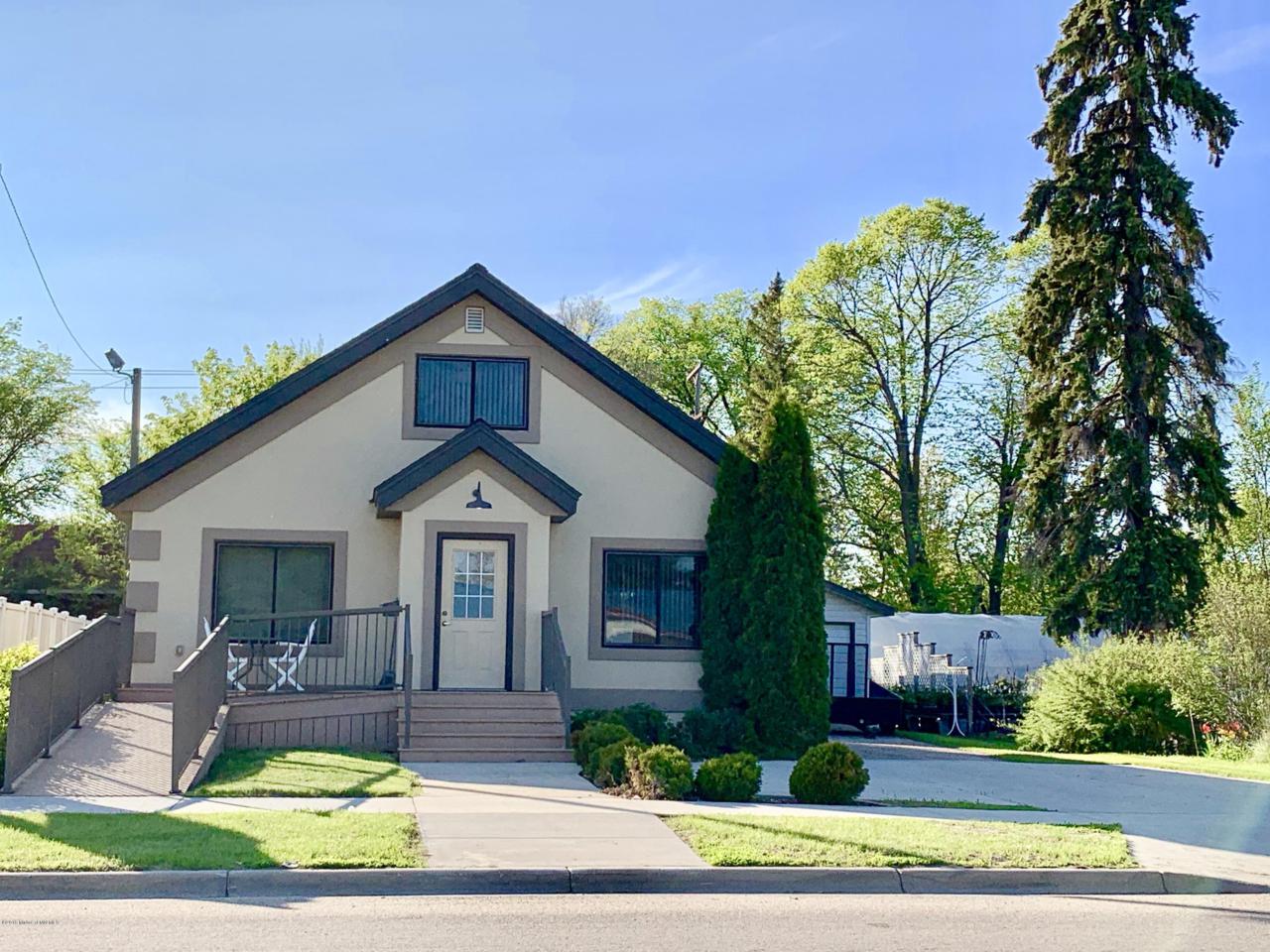 432 3rd Avenue - Photo 1