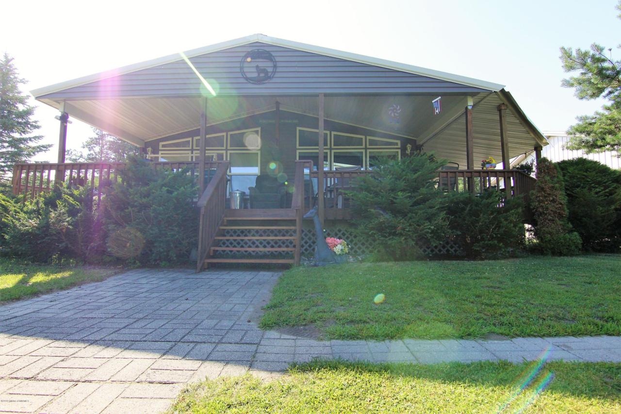 42577 Long Lake Road - Photo 1