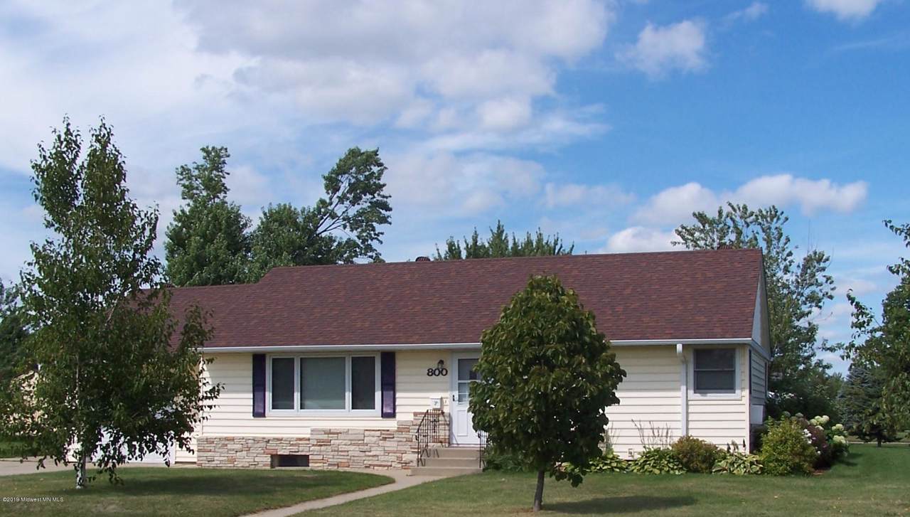 800 King Avenue - Photo 1