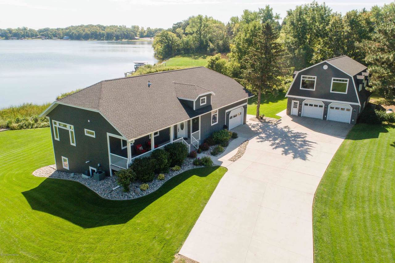 1802 Shoreview Drive - Photo 1