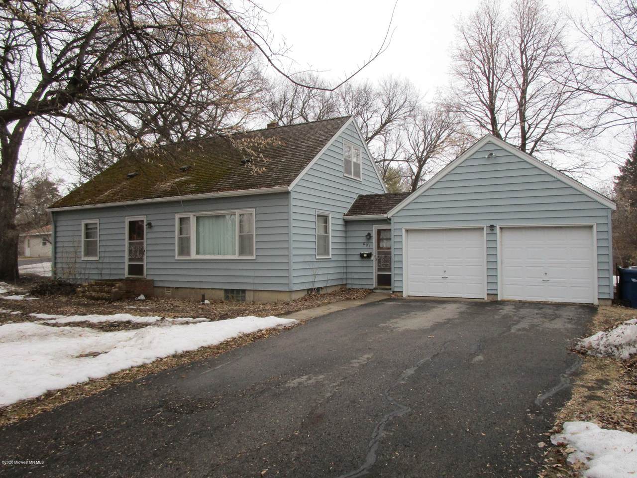 621 Fir Avenue - Photo 1