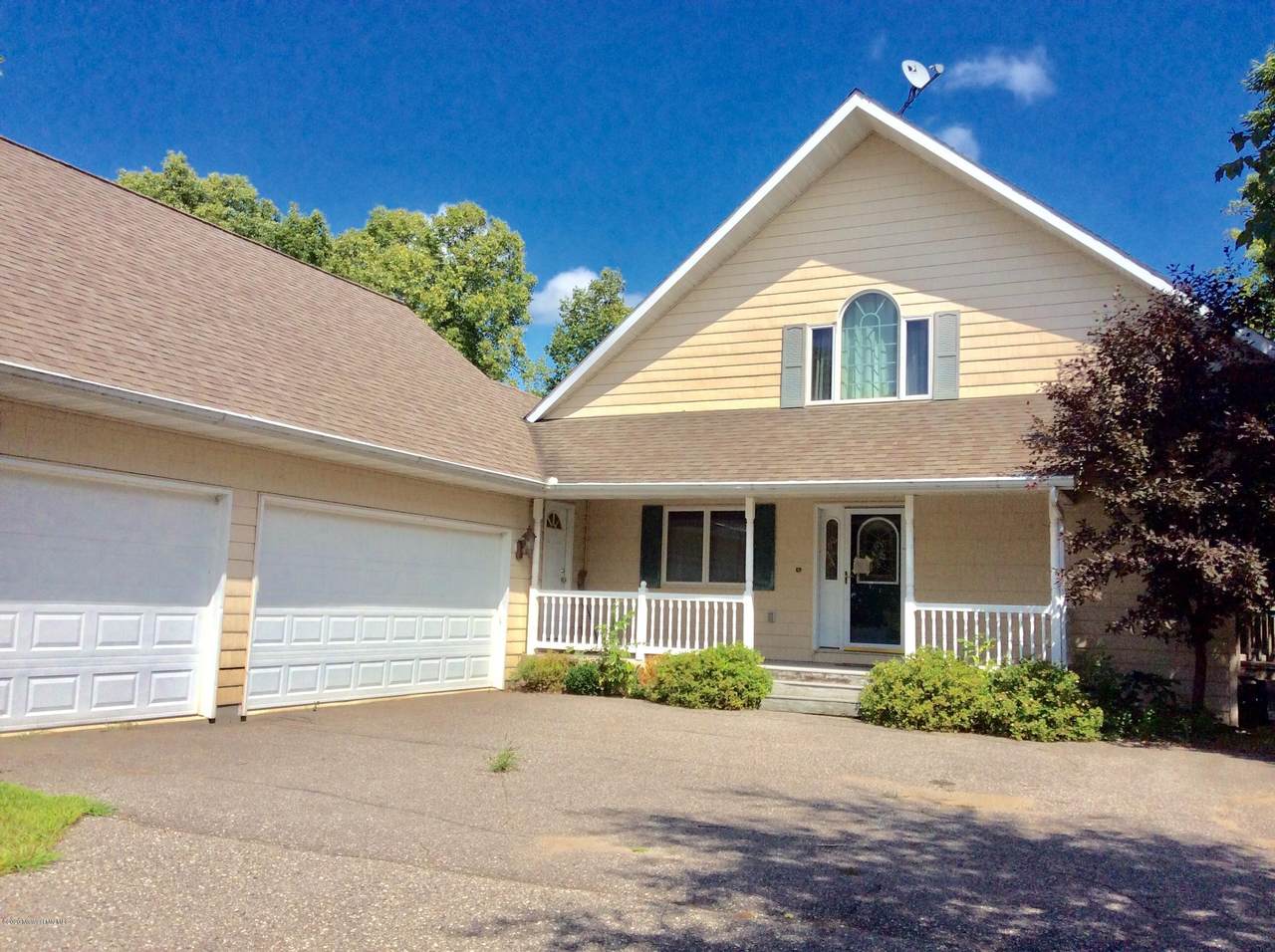 46136 Little Pine Loop - Photo 1