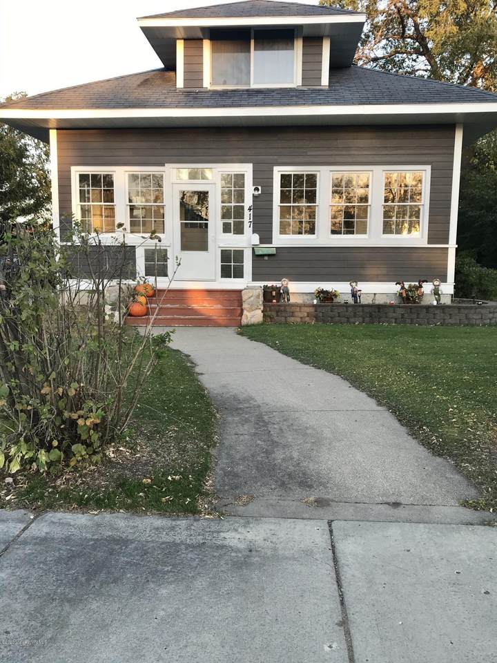 417 Curry Avenue - Photo 1