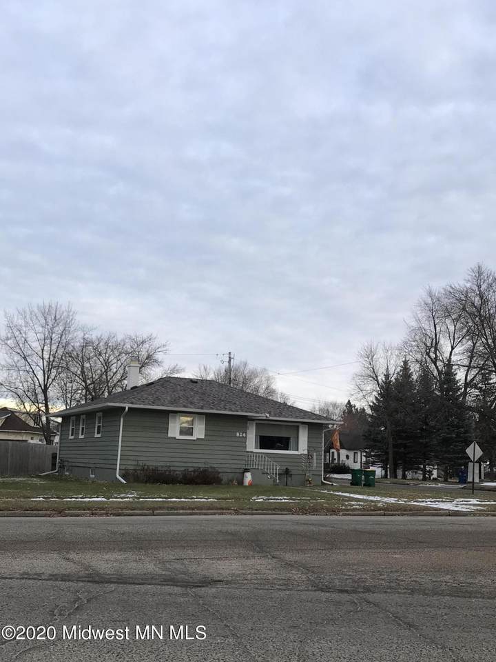 824 2nd St Sw Street - Photo 1
