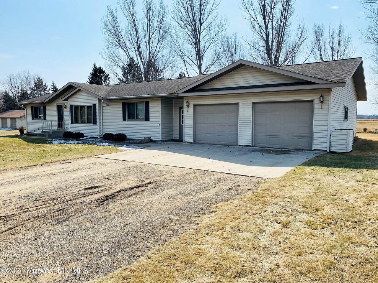 10407 Cherokee Street - Photo 1