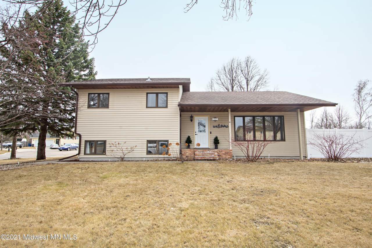 2933 Hanover Avenue - Photo 1