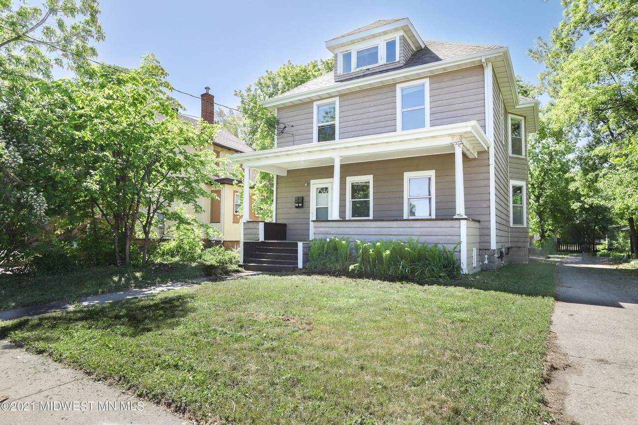609 3rd Avenue - Photo 1