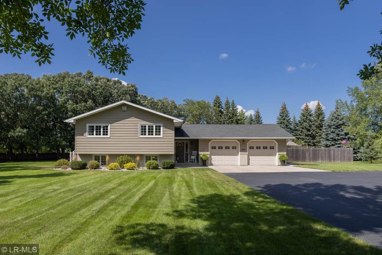 2807 Bayview Heights Drive - Photo 1