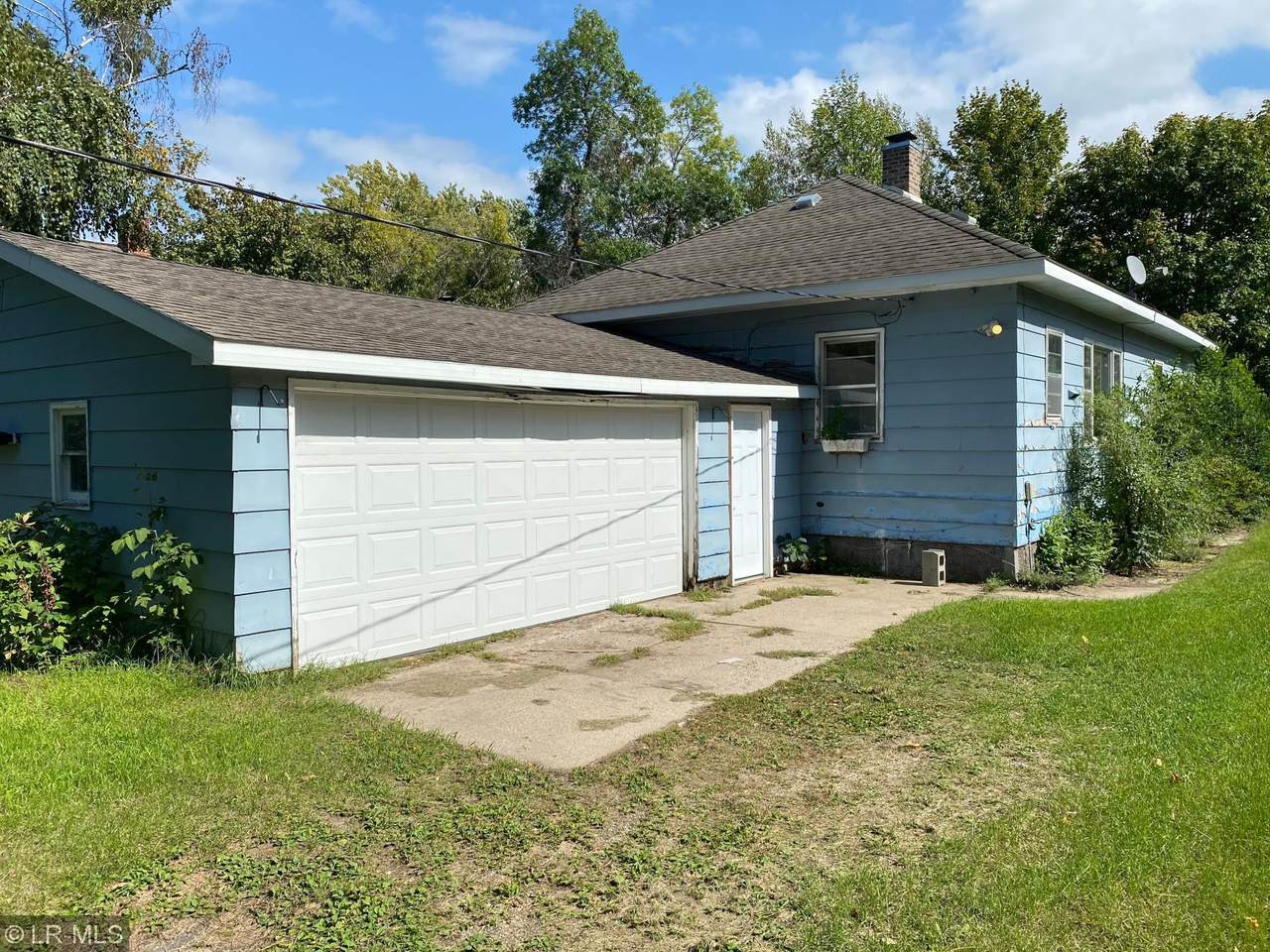 217 Bakers Street - Photo 1