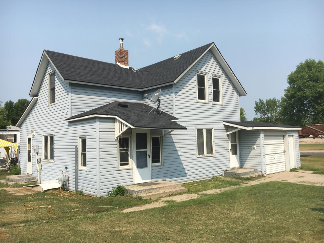 221 8th Street - Photo 1