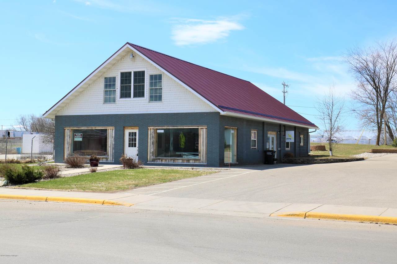 1208 Rossman Avenue - Photo 1