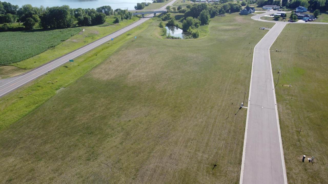310 Prairie Drive - Photo 1