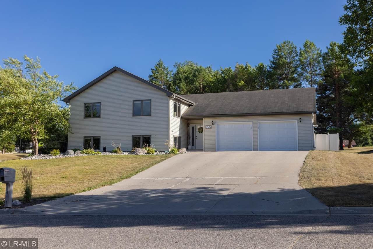 228 Hillside Avenue - Photo 1