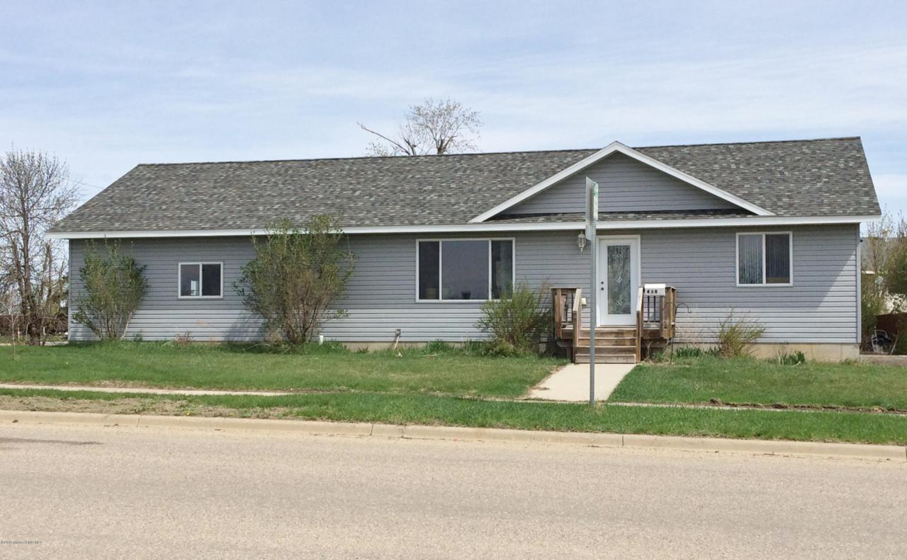 438 Bryant Avenue - Photo 1