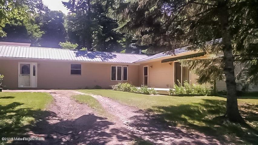 42003 Engstrom Beach Road - Photo 1