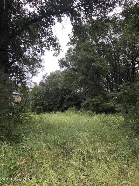 18646 Graf Avenue - Photo 1