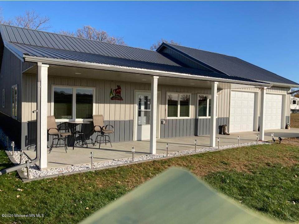 19688 308th Avenue - Photo 1