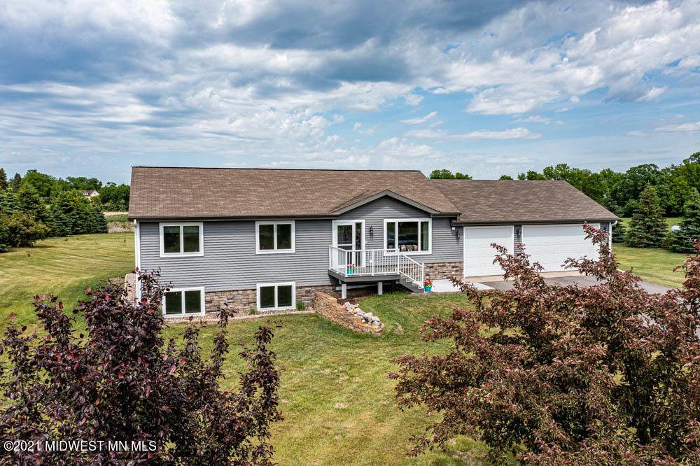 2314 St Clair Circle - Photo 1