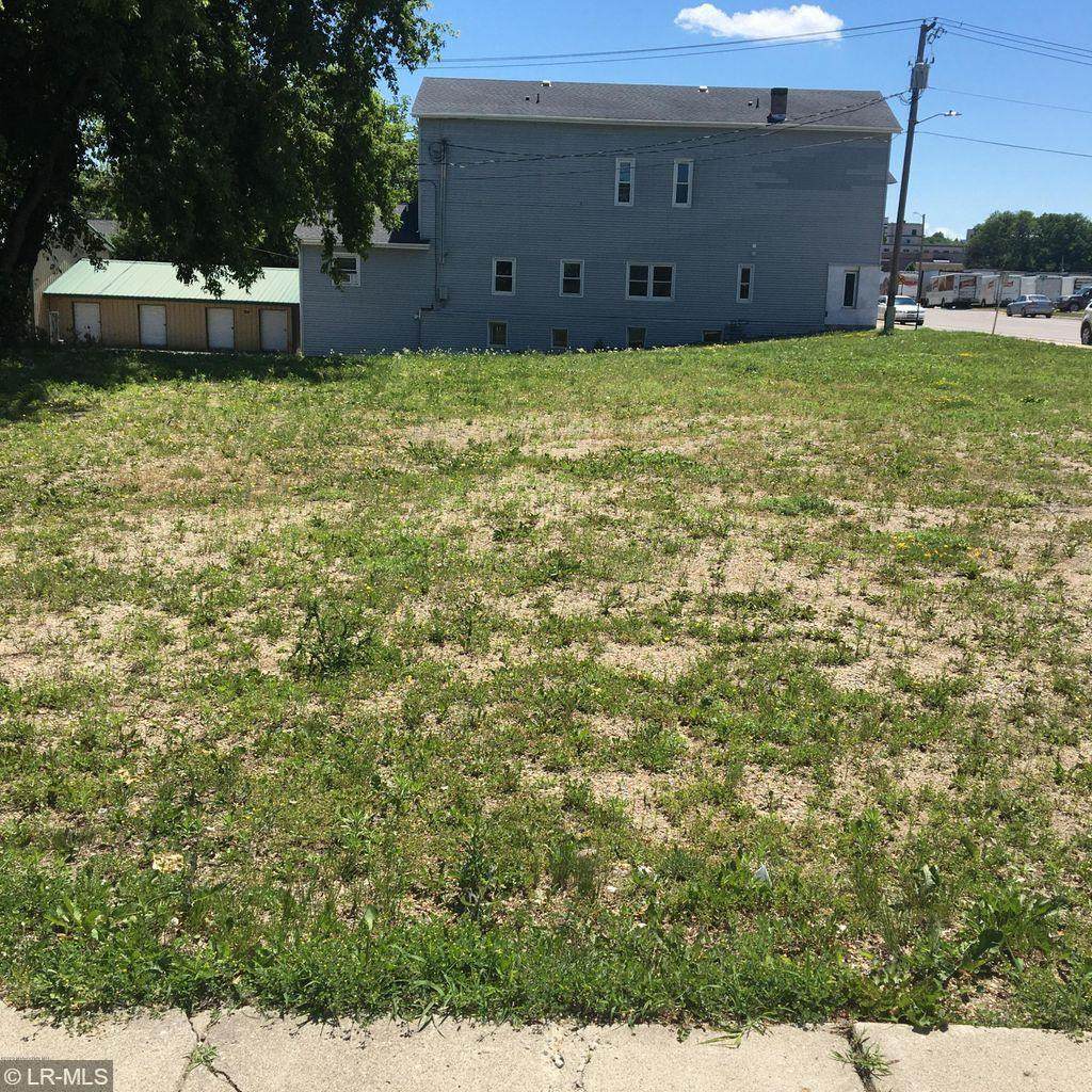 305 Cascade Street - Photo 1