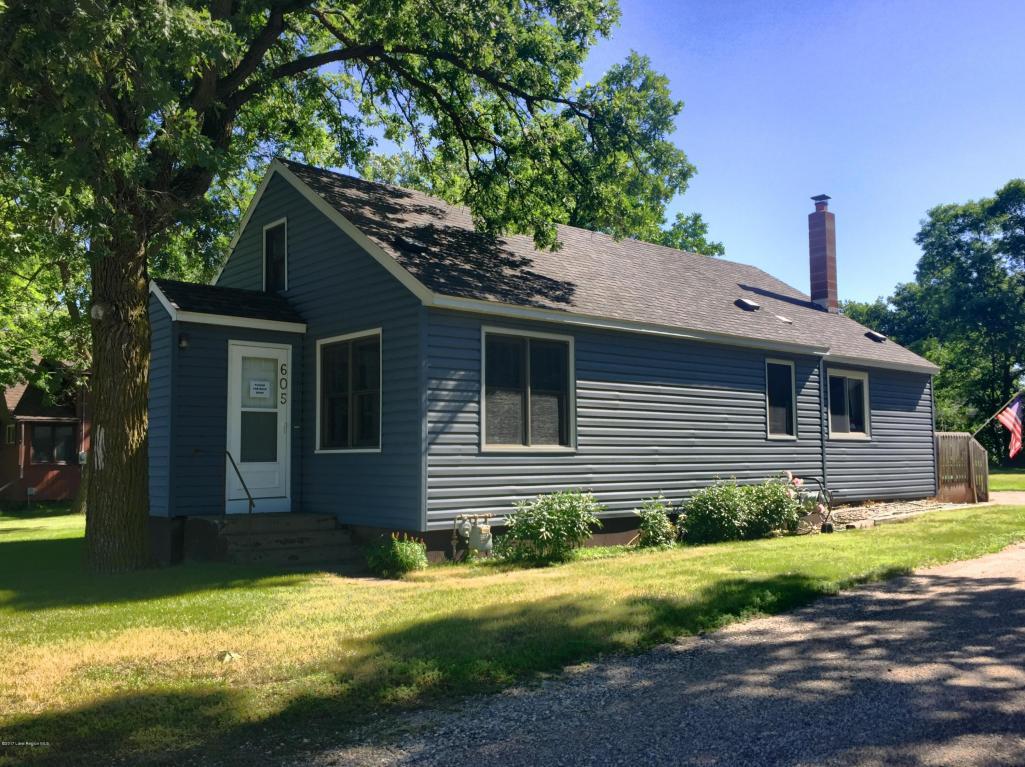 605 Richwood Road - Photo 1