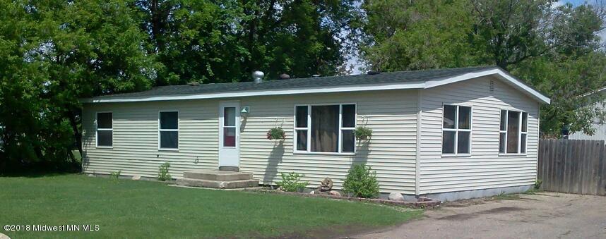557 5th Street - Photo 1