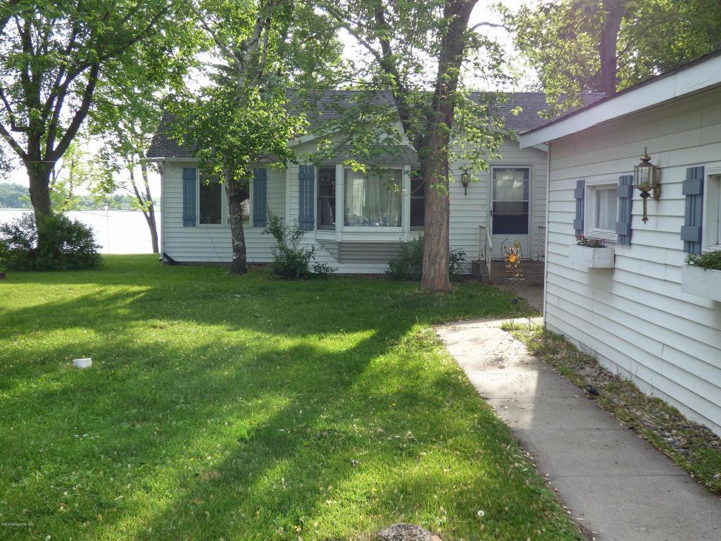 23042 Oak Leaf Lane - Photo 1