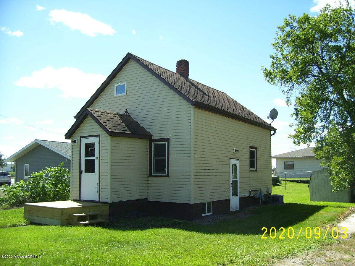 111 7 Street - Photo 1
