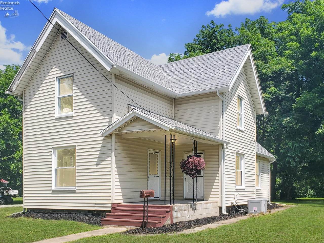 314 Hamer Street - Photo 1