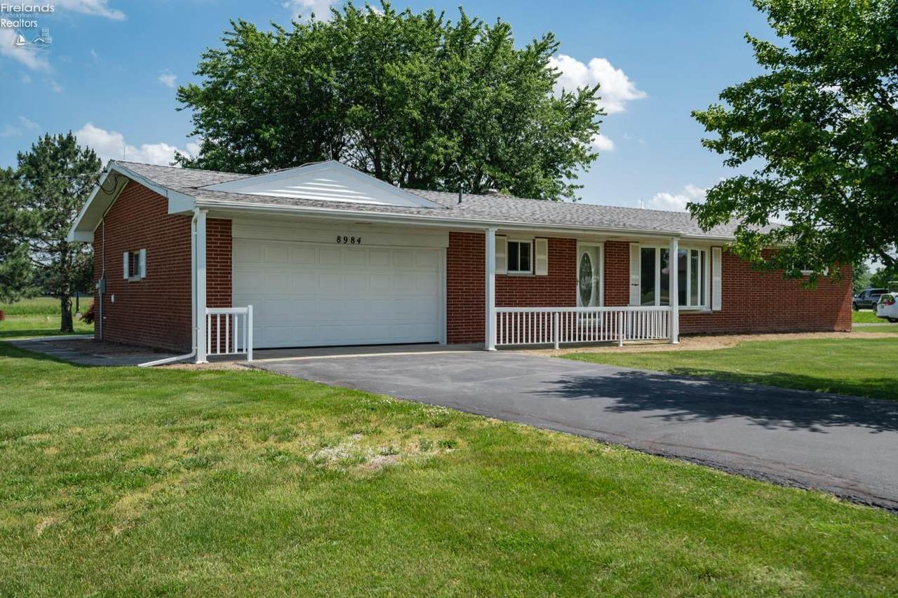 8984 Salem Carroll Road - Photo 1