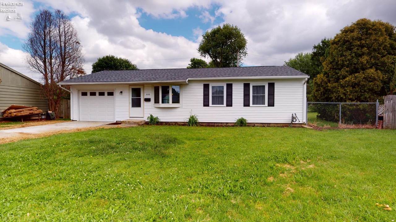 600 Link Drive - Photo 1