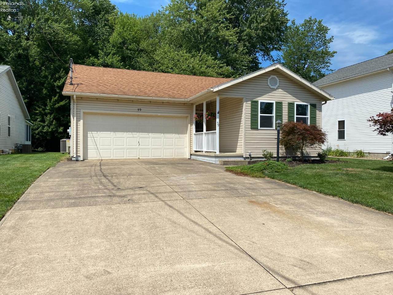 59 Williams Avenue - Photo 1