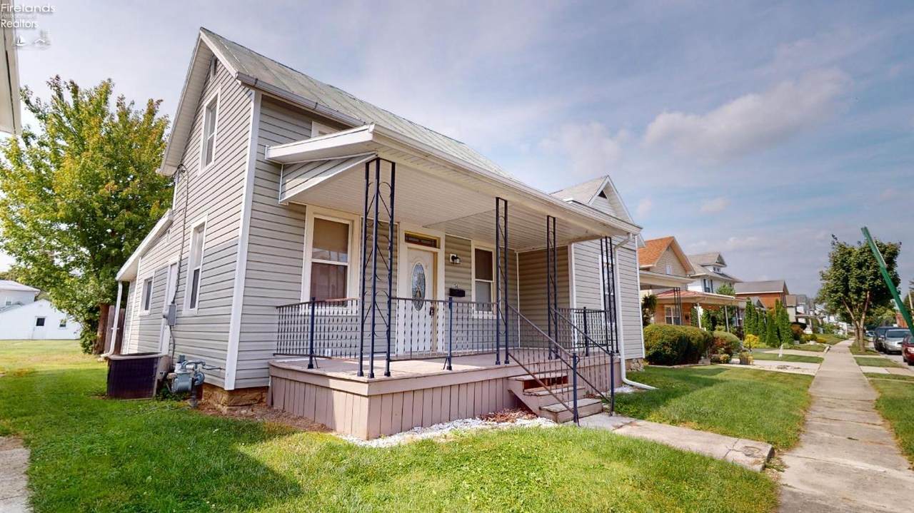 136 Schonhardt Street - Photo 1